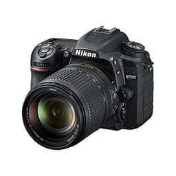 Nikon D7500